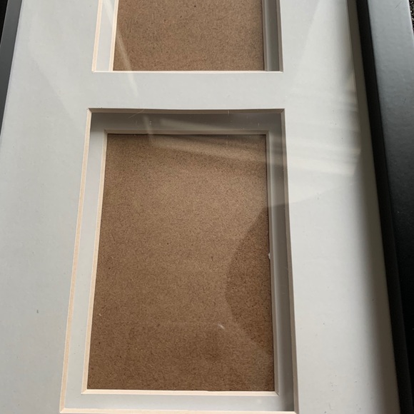 2 Picture frames - Picture 4 of 5